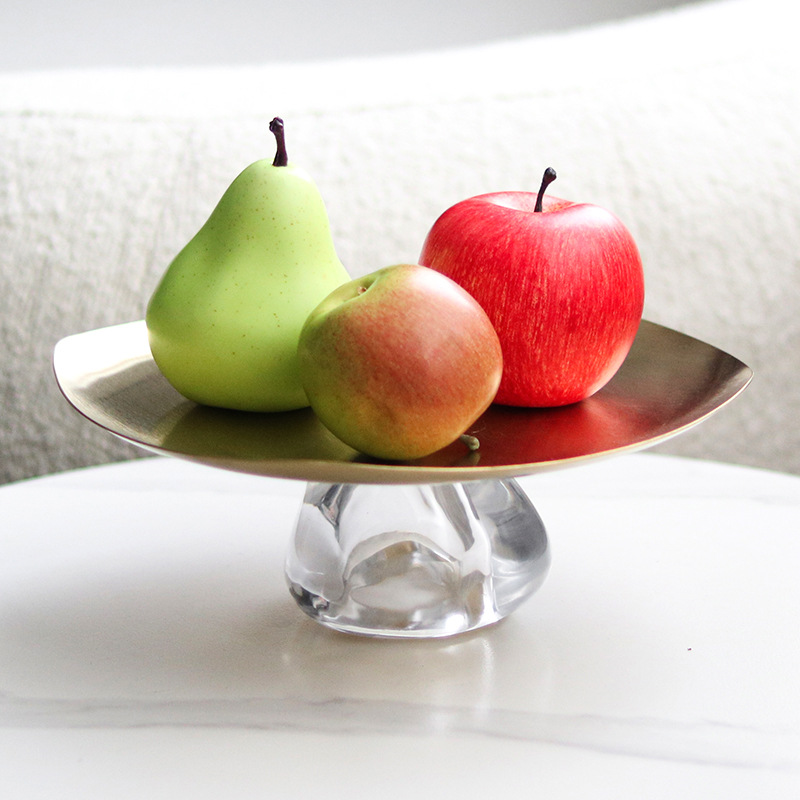 Food Storage Glass Round - 正方形の不規則な金属製フルーツトレイ、ガラスベース、ホームコーヒーテーブル、ダイニングテーブル、丸いフルーツ皿、食器、キッチン用品