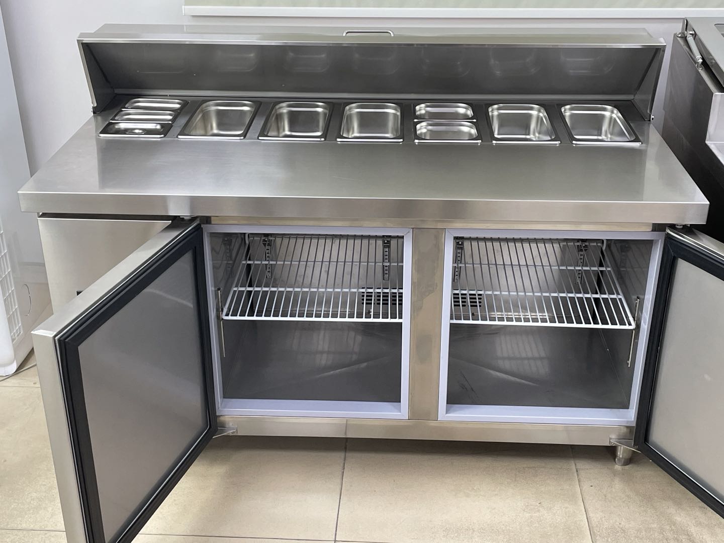 0～10℃低温業務用2ドアピザ準備台冷蔵庫自動霜取り冷蔵食品 - Food Storage In Cooler のレビューと価格